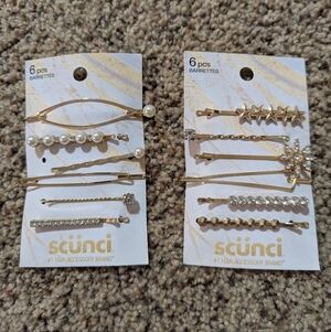 Scunci Gold Hair Clip Set